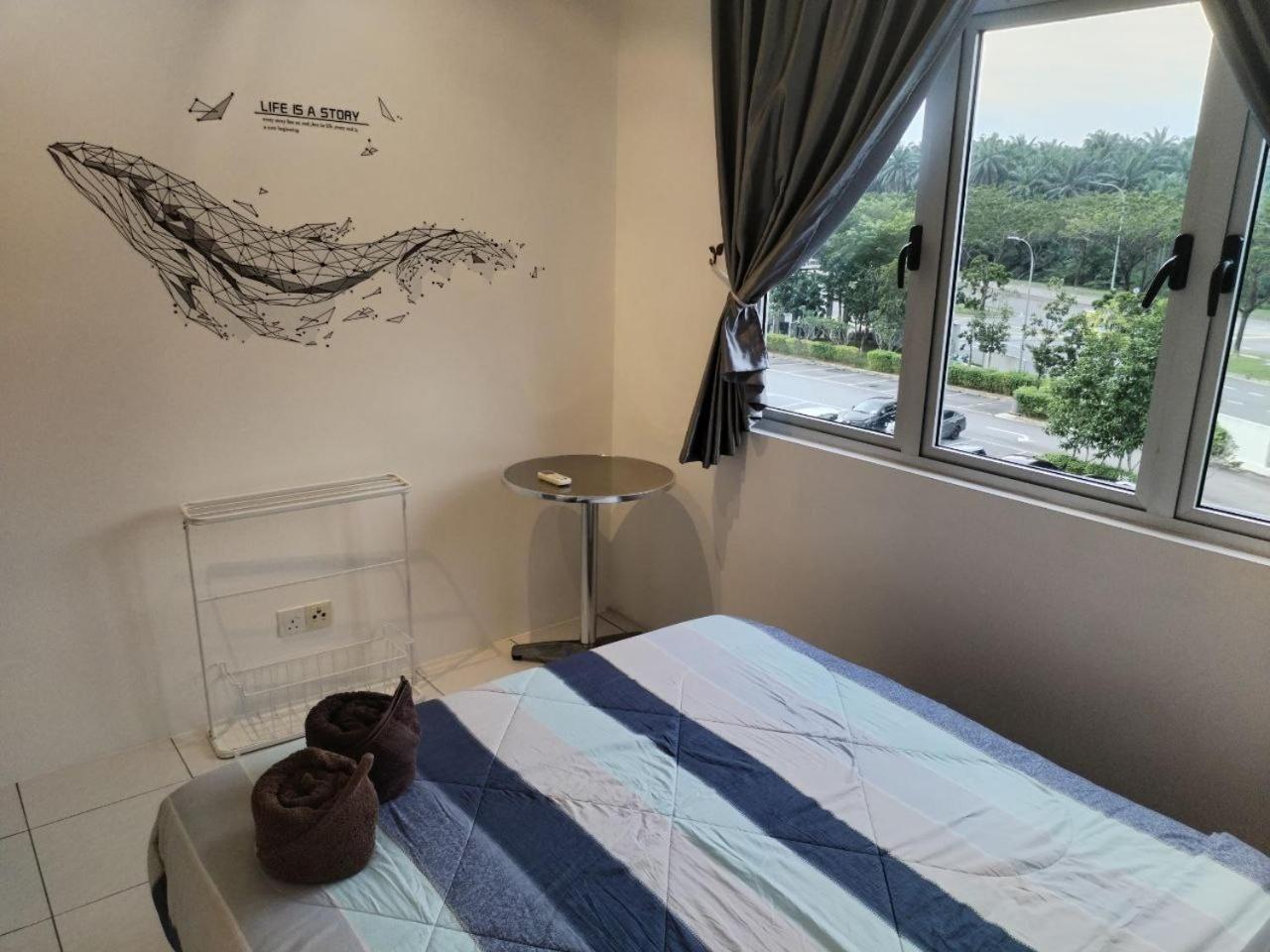 Camellia Forestview Seri Austin Near Eco Palladium By Harmony Apartment