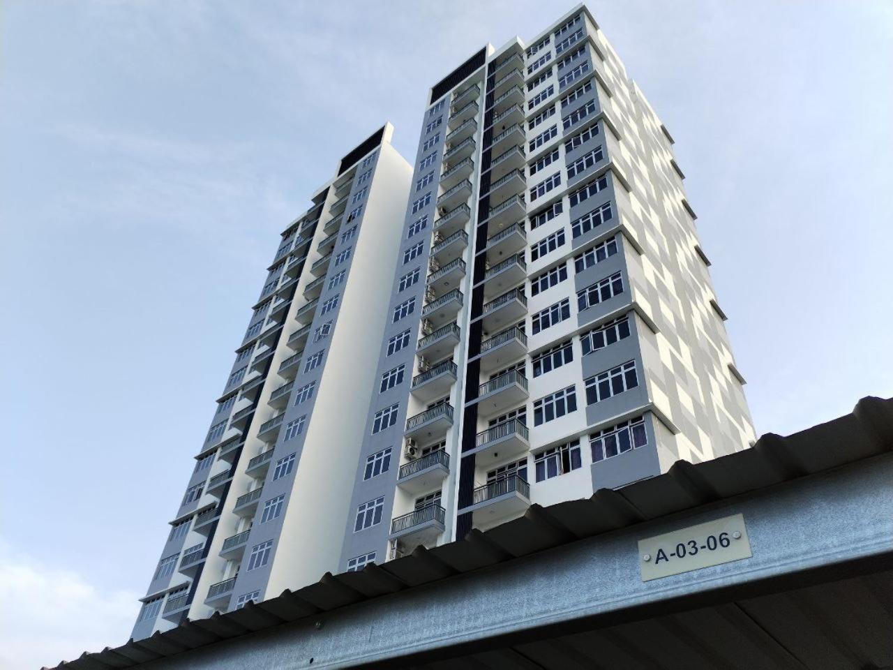 Camellia Forestview Seri Austin Near Eco Palladium By Harmony *