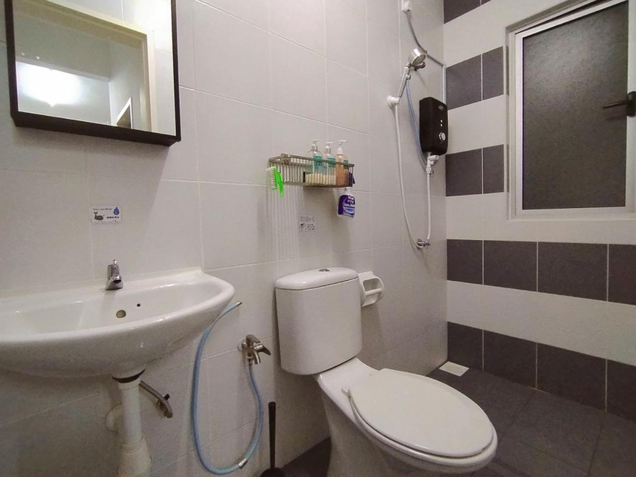 Pangsapuri Camellia Forestview Seri Austin Near Eco Palladium By Harmony *